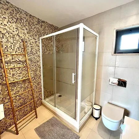 Funtastic With Pool * Albufeira