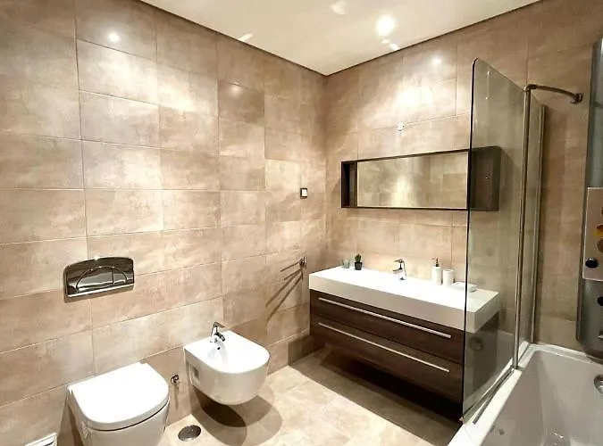 Villa Funtastic With Pool *