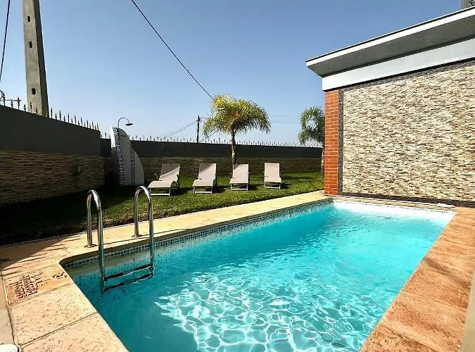 Villa Funtastic With Pool