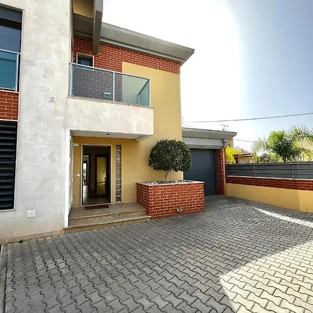 Funtastic With Pool 알부페이라